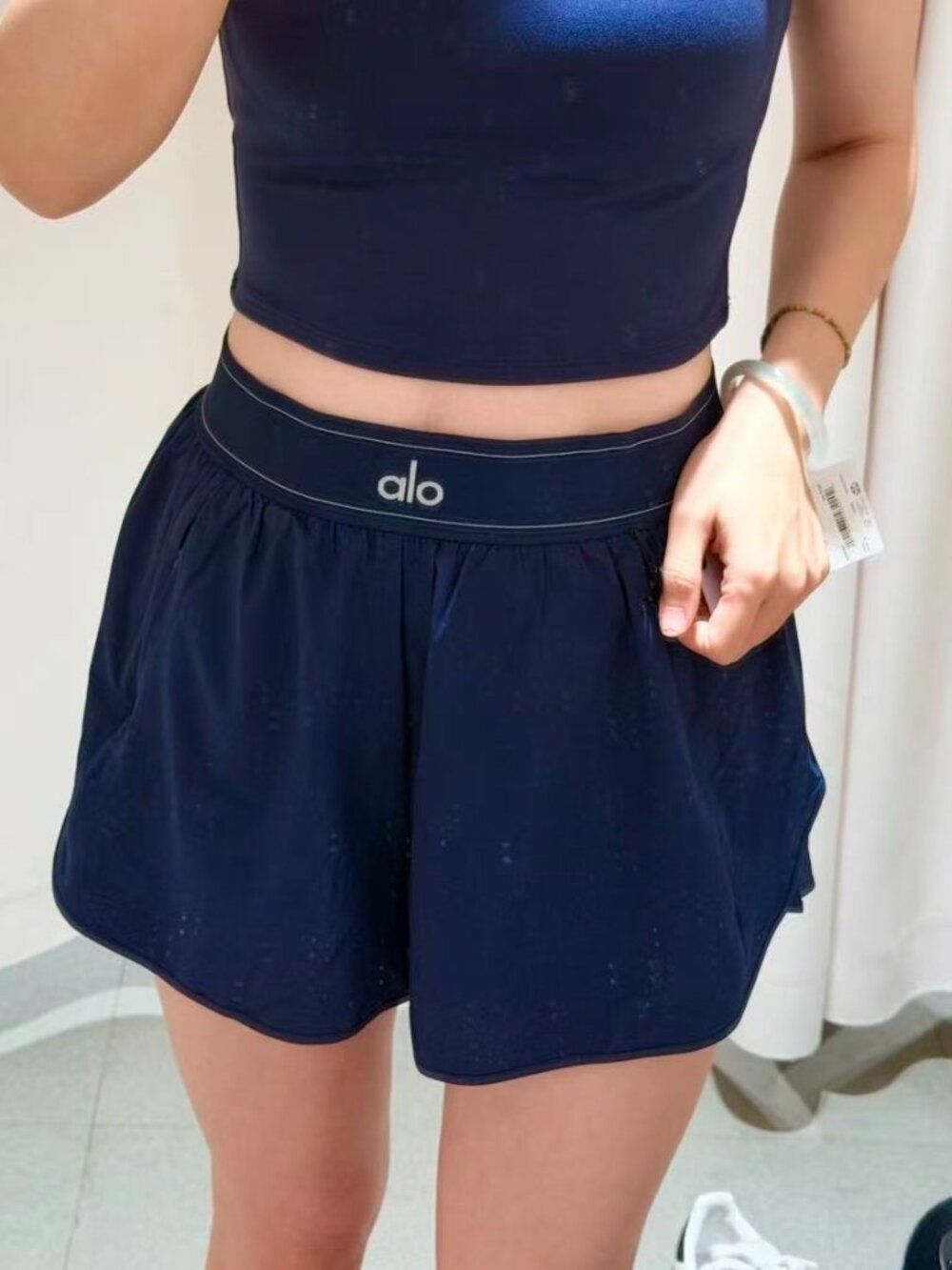 Brand New ALO Yoga 🤗 Navy Blue Match Point Shorts 🧘 Chic Athleisure - Picture 7 of 8